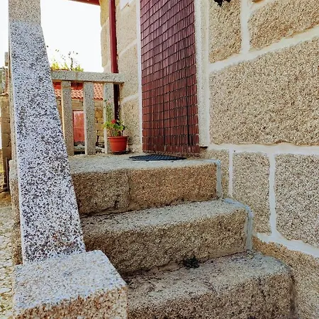 Casa Do Meia Noite Hébergement de vacances *