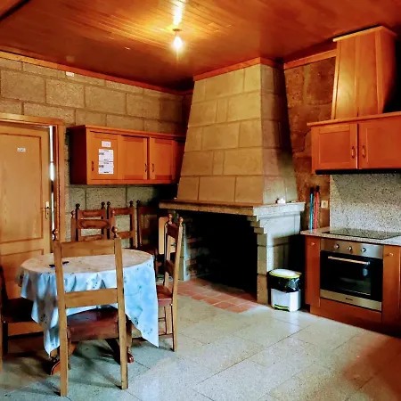 Holiday home Casa Do Meia Noite Gralhas