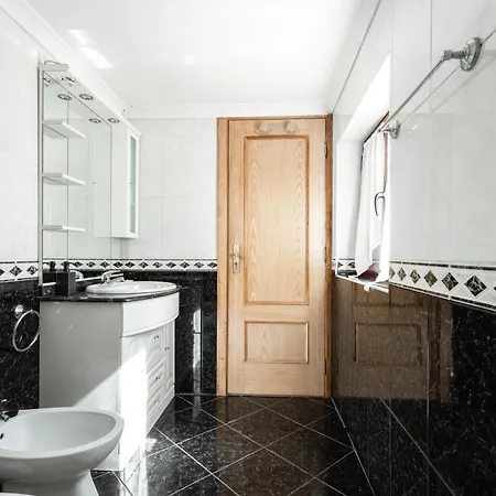 Casa Do Meia Noite Gralhas