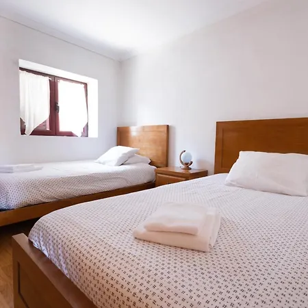 Casa Do Meia Noite Hébergement de vacances *